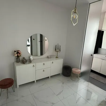 Ah Family Zimna Apartment *